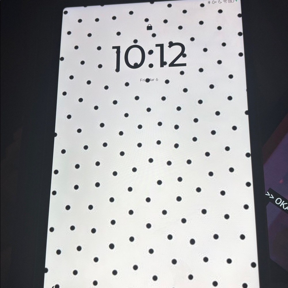 Lenovo Black Tablet with Keyboard and Stylus - Picture 5 of 5
